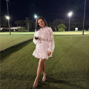 Elegant White Lace Dress